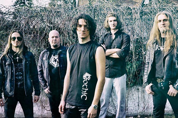 Liviu a ascultat Gothic – “Expect The Worst”