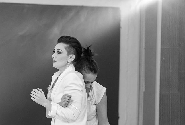 Rockabella lansează un nou single însoțit de videoclip – “Steagul Alb” – featuring Doru Trăscău de la The Mono Jacks